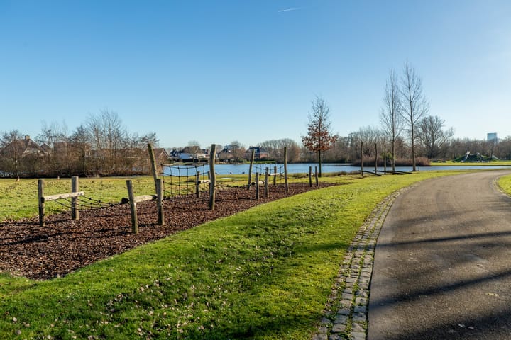 Foto 34 van Van der Duijn van Maasdamweg 586