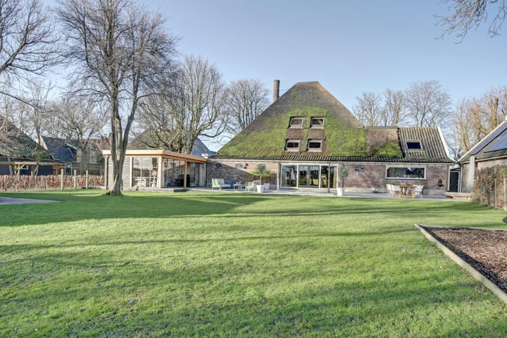 Foto 99 van Oosteinde 25