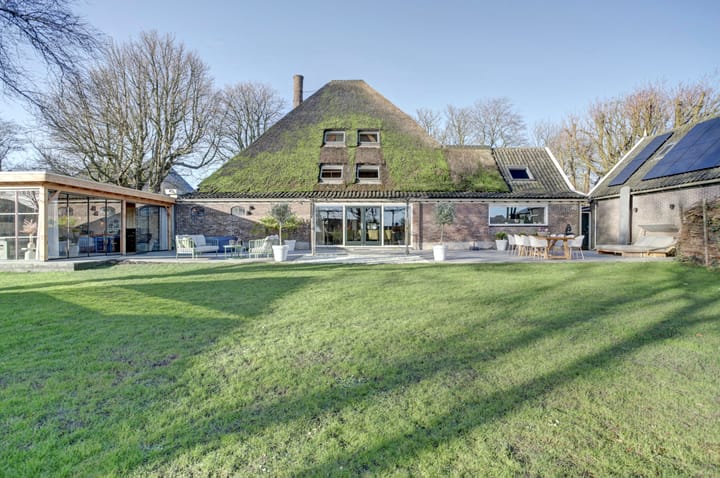 Foto 100 van Oosteinde 25