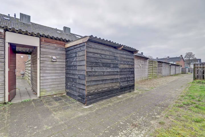 Photo 8 of Prinses Margrietstraat 13