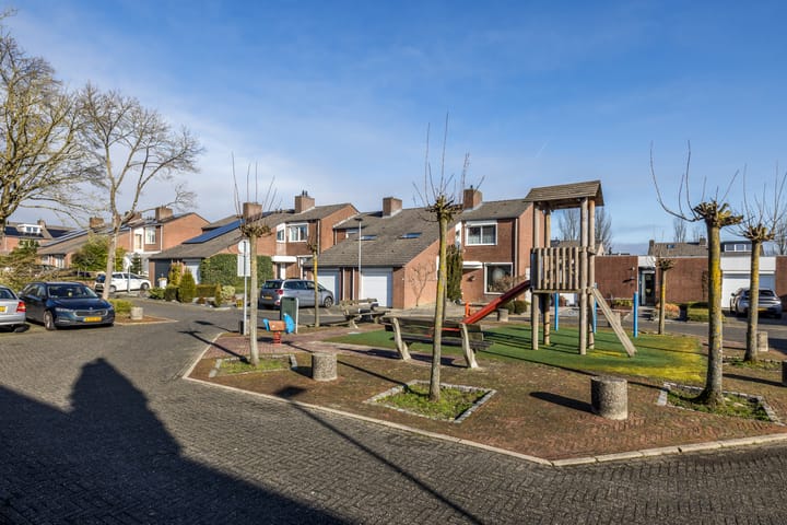 Foto 37 van Burg. Starmansstraat 4