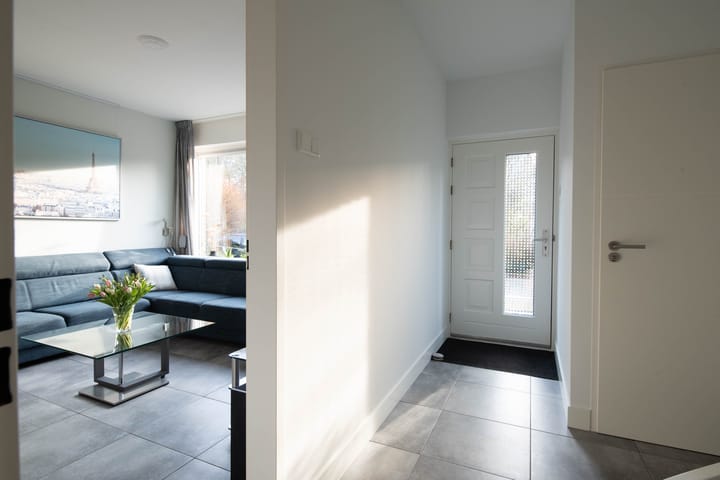 Foto 12 van Van Oldenbarneveltstraat 31