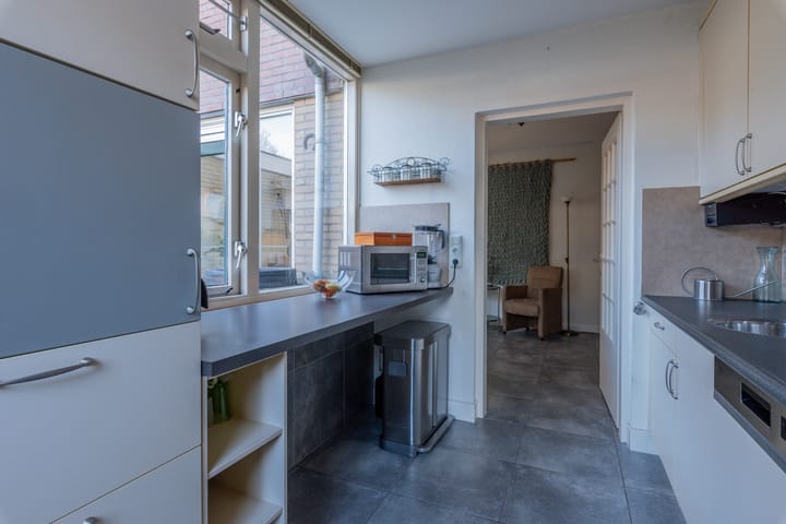 Foto 10 van Van Oldenbarneveltstraat 31