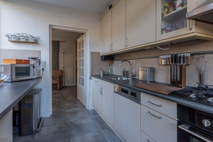 Foto 8 van Van Oldenbarneveltstraat 31