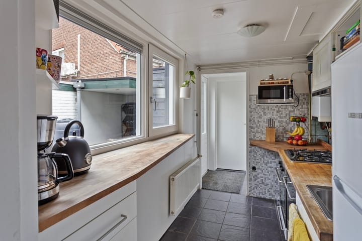 Foto 14 van Janninksplein 4