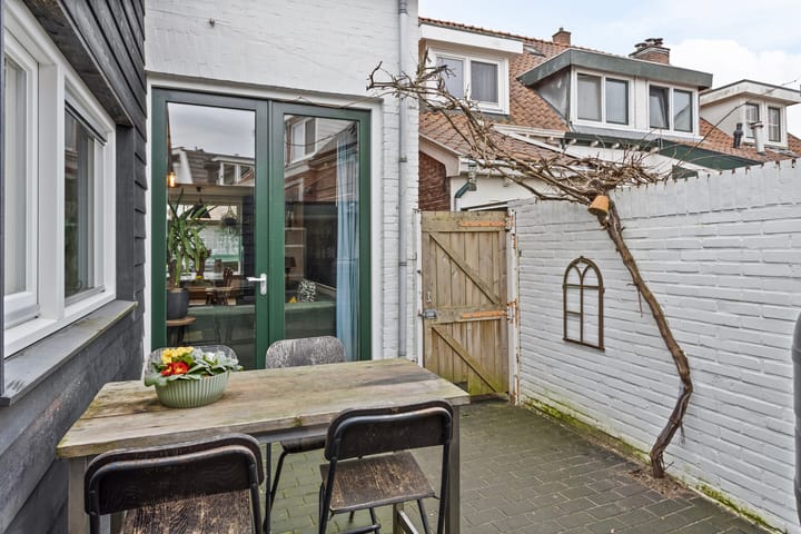 Foto 30 van Janninksplein 4