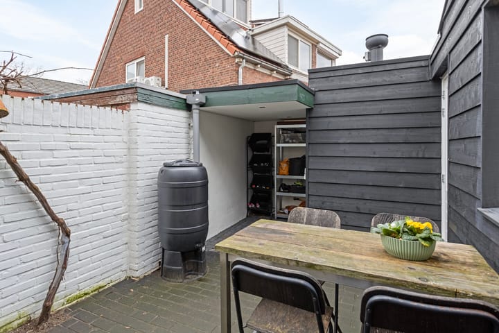 Foto 32 van Janninksplein 4