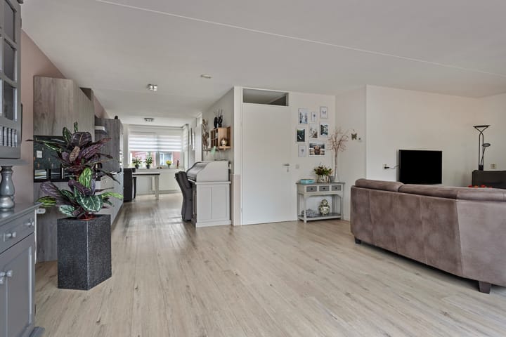 Foto 24 van Ermelinkstuk 7