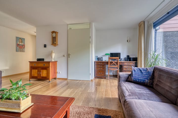 Foto 8 van Satijnzwam 7