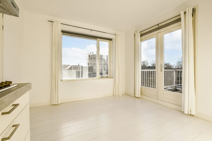 Foto 3 van Concourslaan 4-D