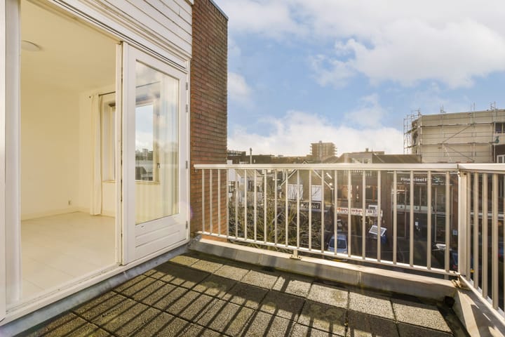 Foto 11 van Concourslaan 4-D