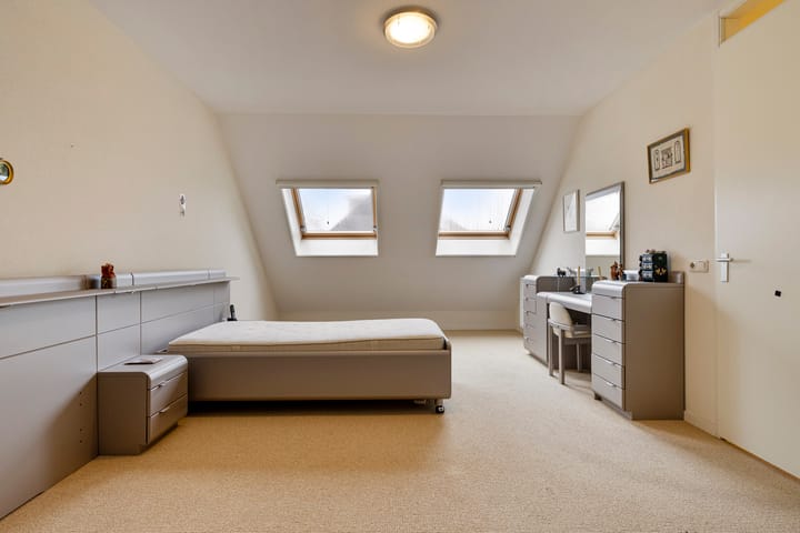 Photo 19 of Heike 7-F