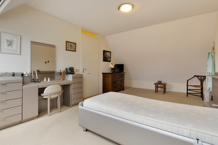 Photo 20 of Heike 7-F