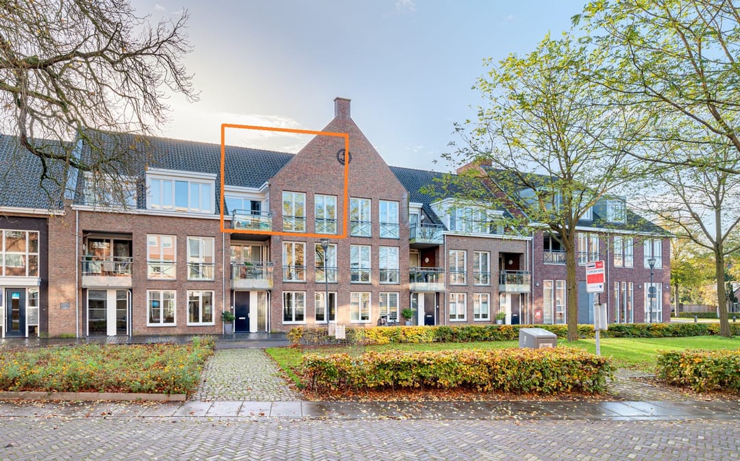 Foto 1 van Vicaris van Alphenstraat 7-C