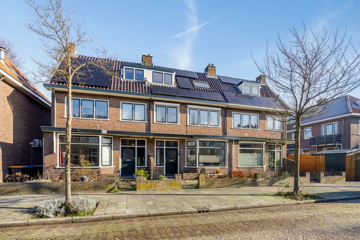 Bekijk foto van Johannes Sinthenstraat 4