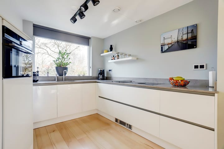 Foto 24 van Dolfijnpark 33