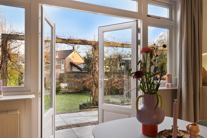 Foto 11 van Burg Grothestraat 48