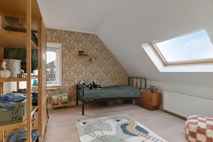 Foto 32 van Burg Grothestraat 48