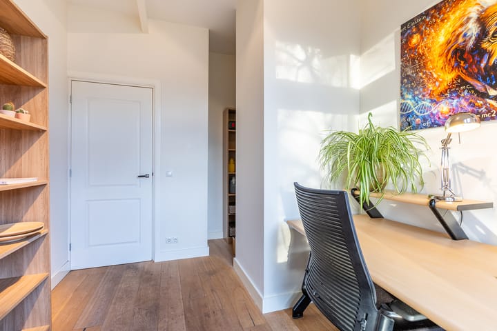 Foto 38 van Nachtegaalstraat 73-C