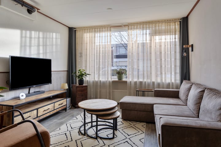 Foto 2 van Valkenstraat 59