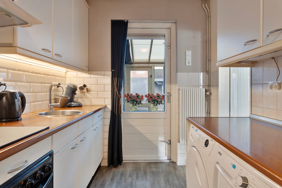 Foto 8 van Valkenstraat 59