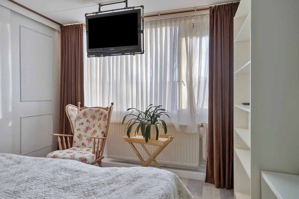 Foto 10 van Valkenstraat 59