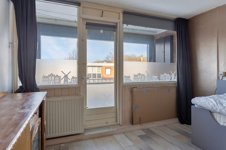 Foto 15 van Valkenstraat 59