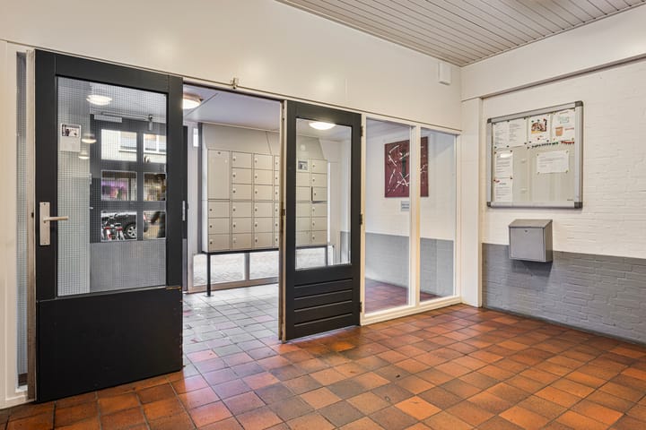 Foto 18 van Burgwal 54