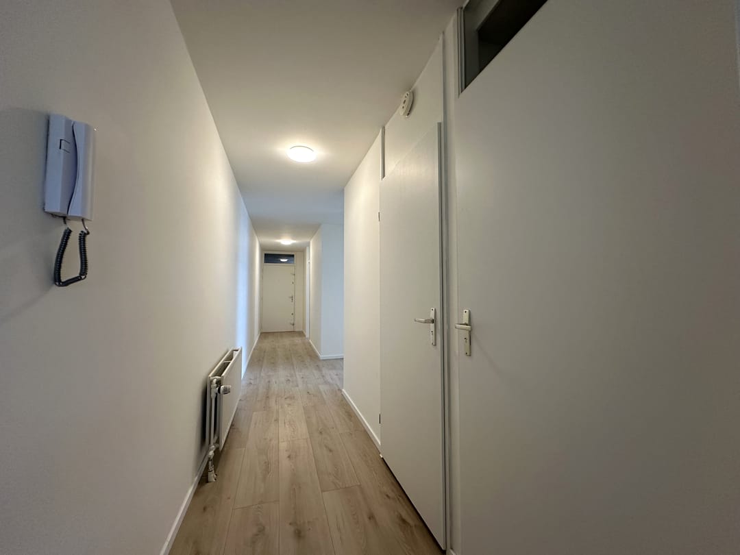 Foto 11 van Strevelsweg 848