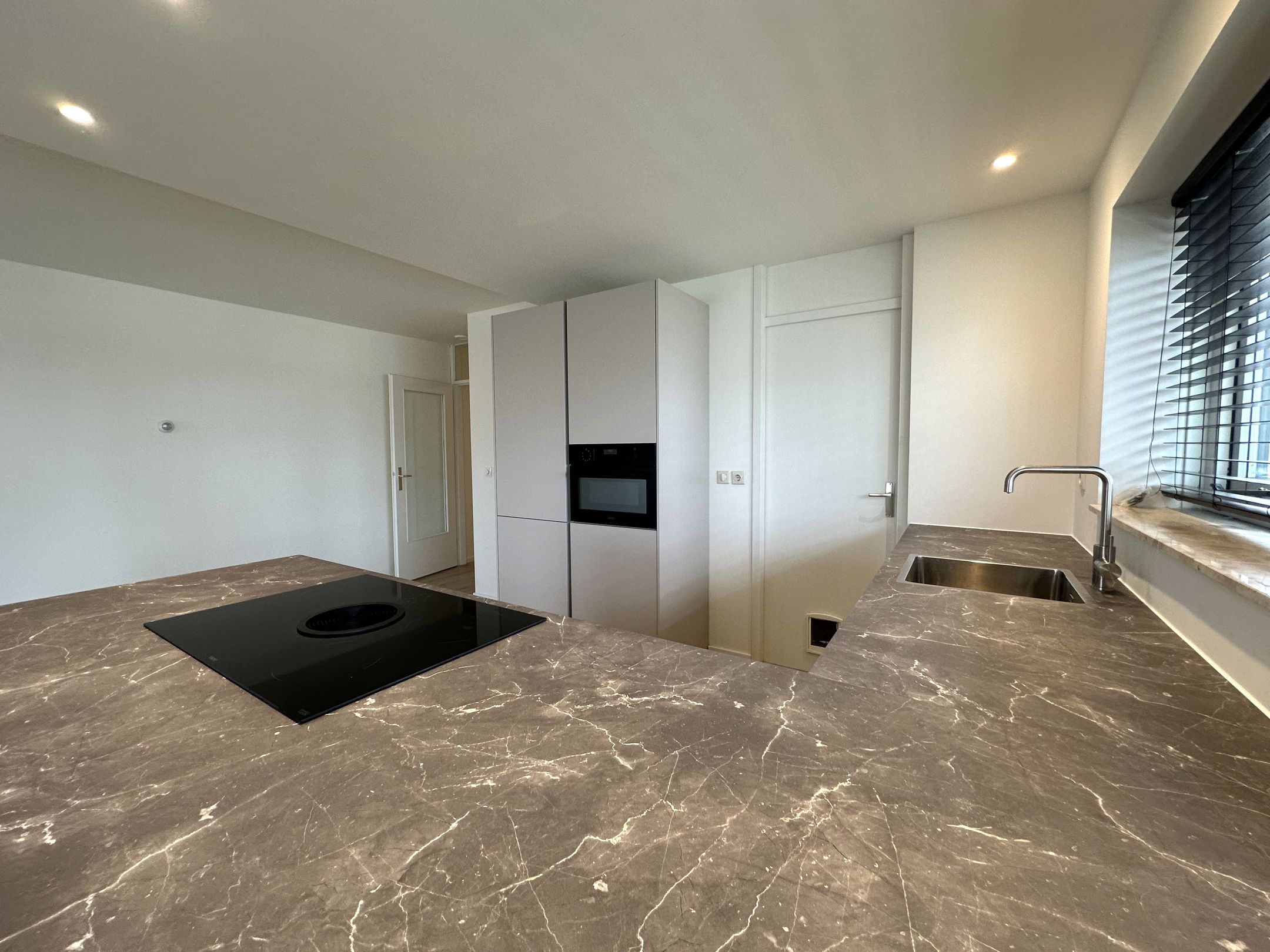 Foto 15 van Strevelsweg 848