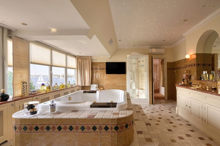 Foto 18 van Nieuw-Loosdrechtsedijk 306