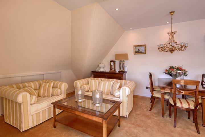 Foto 23 van Nieuw-Loosdrechtsedijk 306