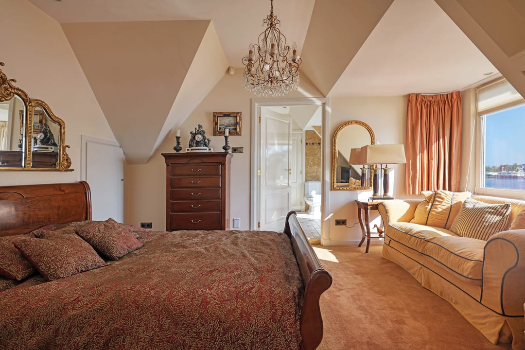 Foto 26 van Nieuw-Loosdrechtsedijk 306