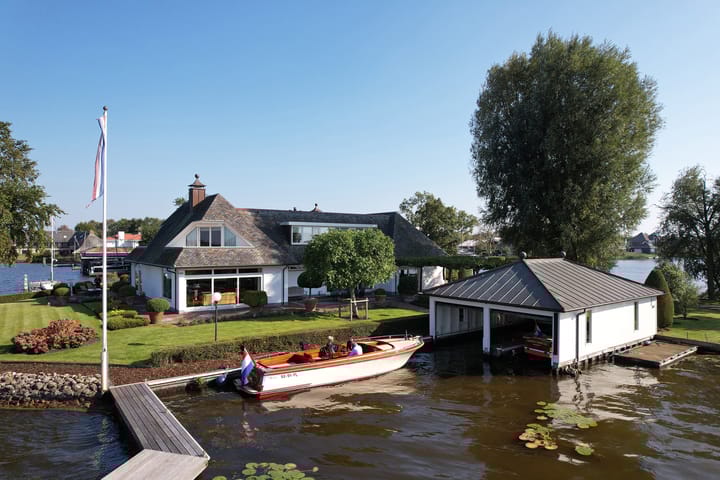 Foto 35 van Nieuw-Loosdrechtsedijk 306