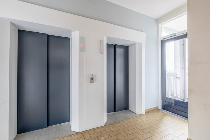 Foto 7 van Schiedamse Vest 126