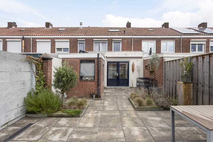 Foto 36 van Pater Ruttenstraat 9