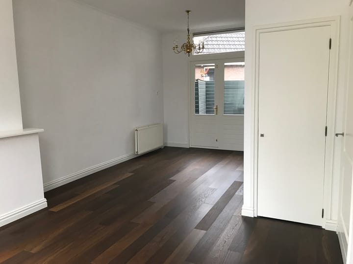 Photo 3 of Javastraat 9