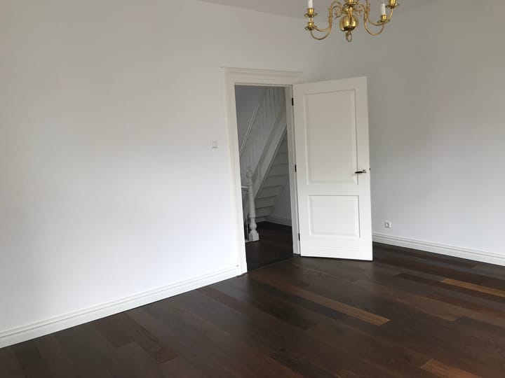 Photo 11 of Javastraat 9