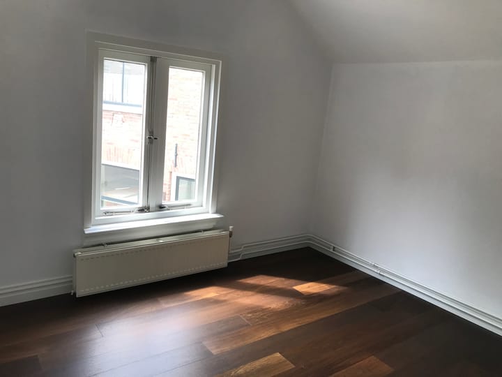 Photo 12 of Javastraat 9