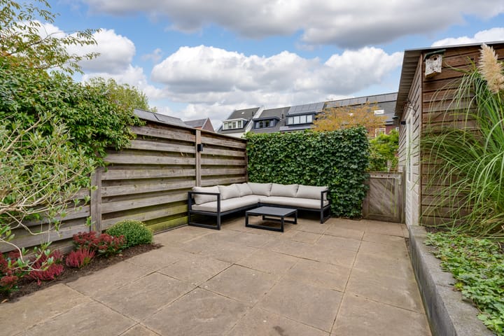 Foto 20 van A. Moenstraat 11