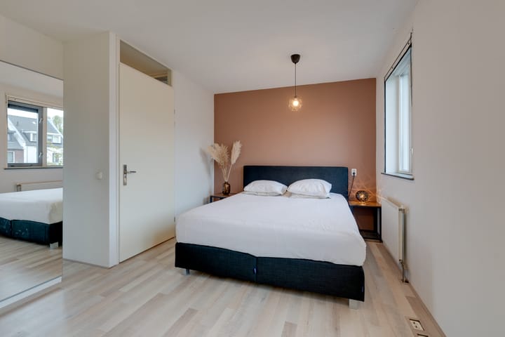 Foto 25 van A. Moenstraat 11