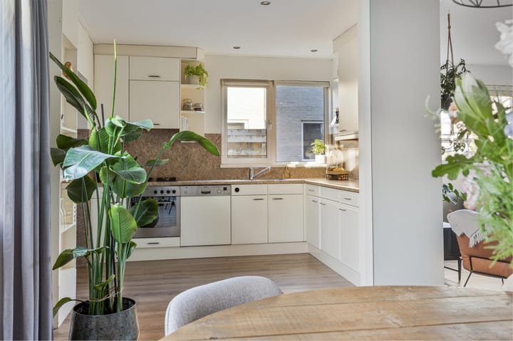 Foto 9 van Violenstraat 4