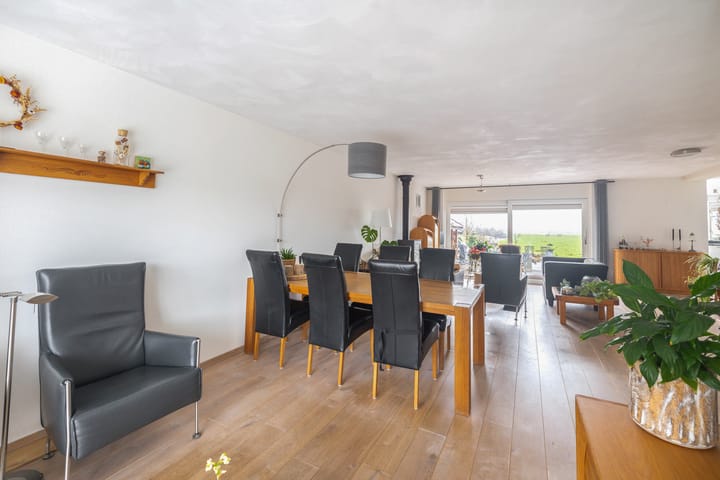 Foto 16 van Ridder Arnoud van Amstelstraat 18