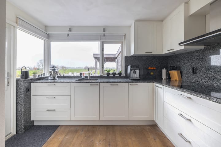 Foto 18 van Ridder Arnoud van Amstelstraat 18