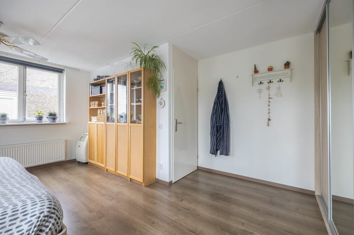 Foto 25 van Ridder Arnoud van Amstelstraat 18