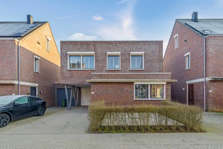 undefined main image
