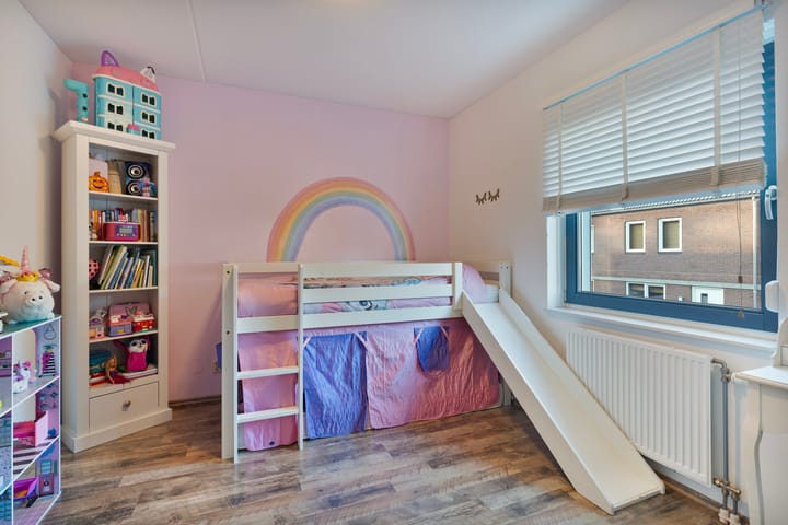 Photo 20 of Largostraat 17