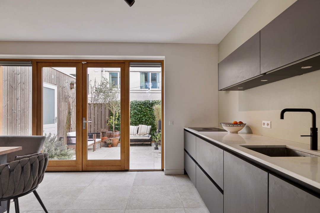 Foto 8 van John Blankensteinstraat 97