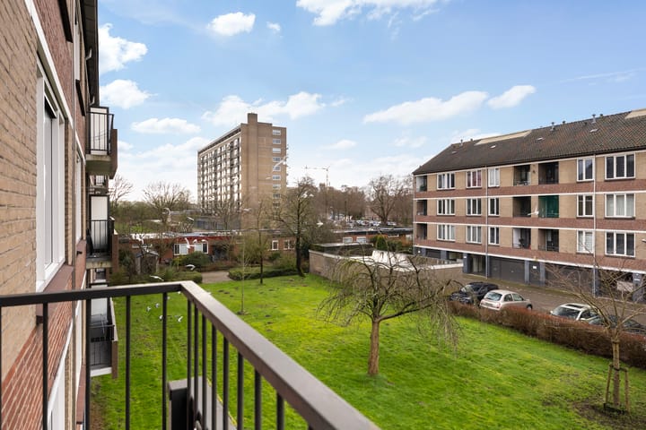 Photo 16 of Ariaplein 125