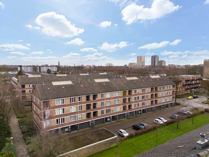 Photo 22 of Ariaplein 125